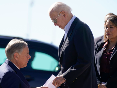 Greg Abbott le dio una carta con cinco recomendaciones a Joe Biden