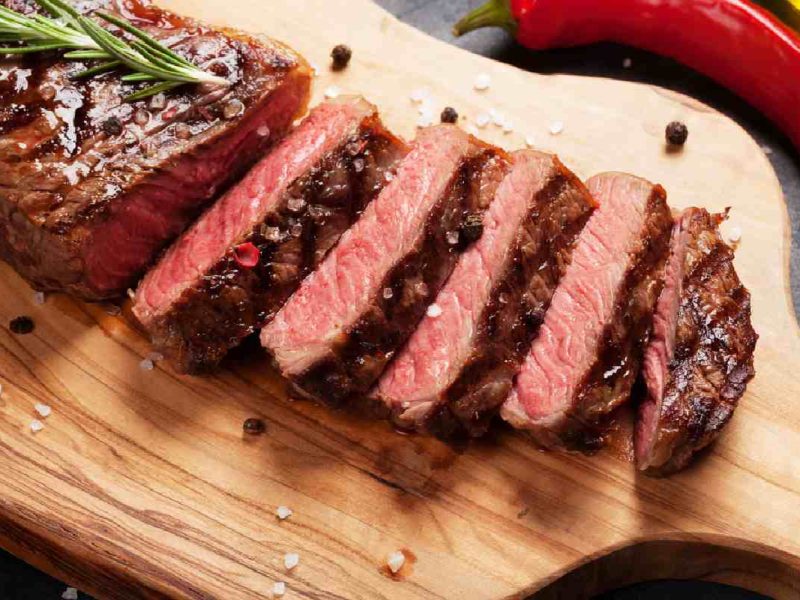 Comer carne roja durante la Cuaresma 2023 no se debe hacer, pero ¿sabes por qué?
