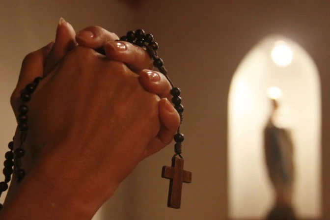 Esta oración para el sábado te ayudará a sentir alegría y tranquilidad | Foto: ACI Prensa