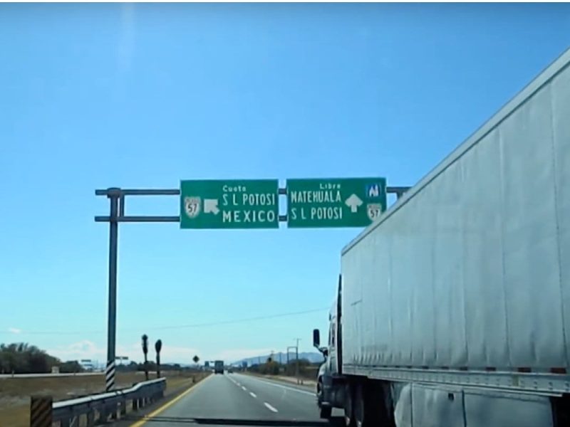 Los 50 migrantes secuestrados tenían permiso para transitar en México.