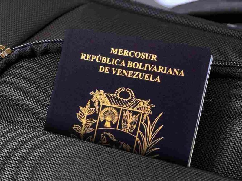 ¿Cómo renuevo mi pasaporte venezolano en México?