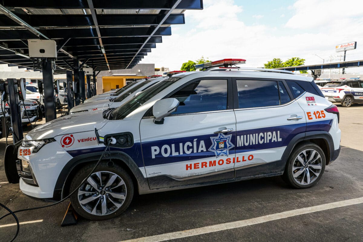 Hermosillo renta patrullas eléctricas, expertos cuestionan el proceso