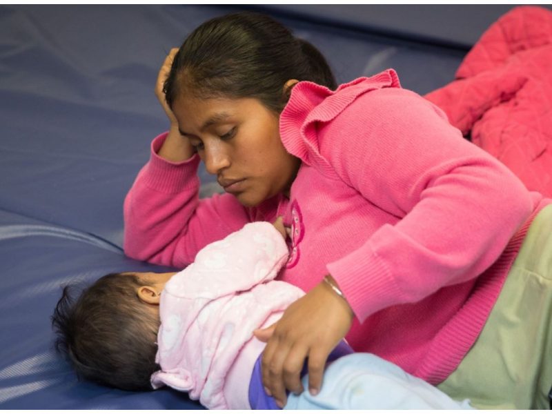 Las redadas migratorias siguen siengo algunos de los retos legales de las mujeres migrantes en México