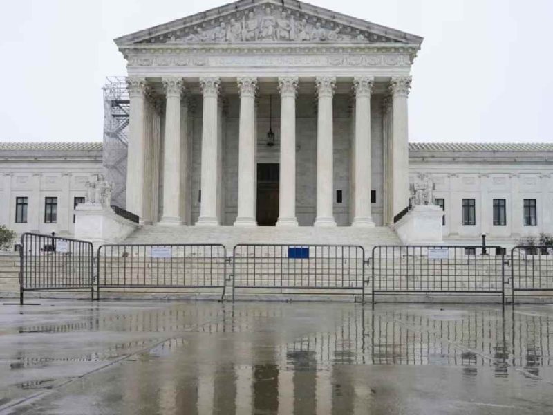 Corte Suprema decidió no bloquear la política de deportaciones de Biden.