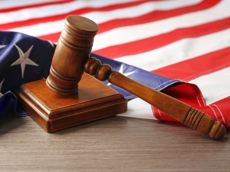 ¿Qué es la "Matter of Q. Li? La norma fue emitida por la Junta de Apelaciones de Inmigración (BIA) | Foto: imagen archivo de depositphotos