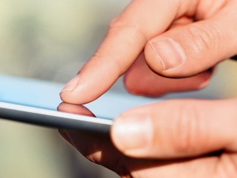 Si quieres renovar tu TPS de El Salvador CARECEN te puede ayudar en el proceso