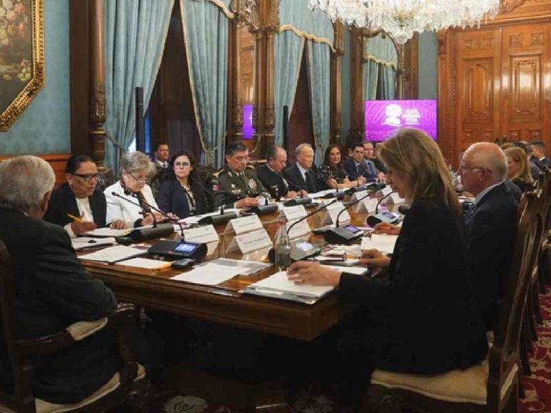 En la reunión comentaron que aumentarán las vías legales para migrar a EEUU