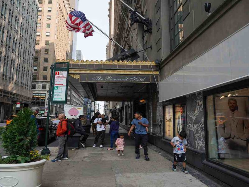 La ciudad de Nueva York se queda sin espacio para albergar a más migrantes