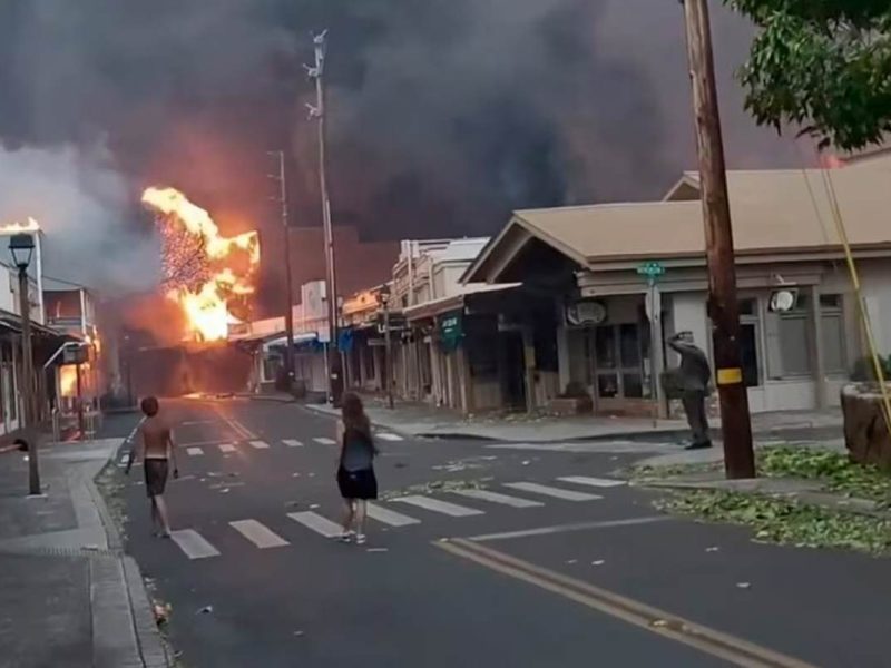 El incendio en Maui Hawaii es uno de los más grandes que ha tenido EEUU en los últimos años