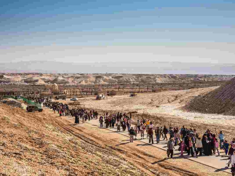 Consejos de autocuidado para migrantes que viajan a pie y pasan por bosque, selva o desierto
