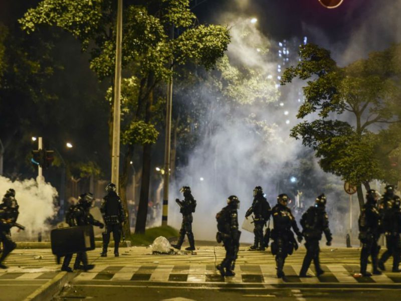Según los expertos de The Economist, América Latina muy posiblemente seguirá siendo escenario de violentas protestas sociales.