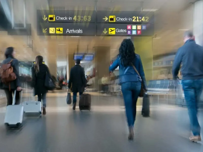 La visa para viajar a México en avión se debe tramitar con anticipación.