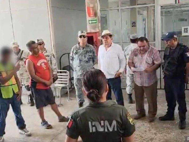 La caravana migrante levantó el bloqueo en un tramo de la carretera de Huixtla, Chiapas. 