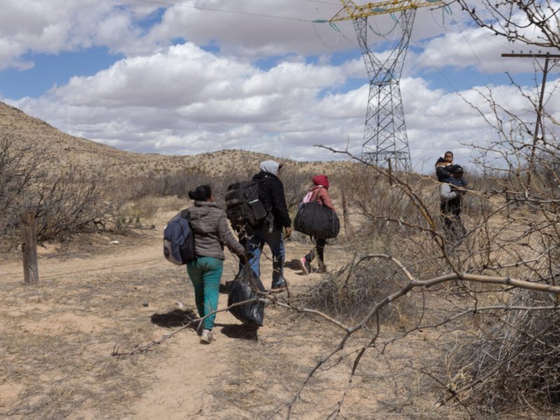 Tucson, Del Río y San Diego son las ciudades donde pasan más migrantes irregulares