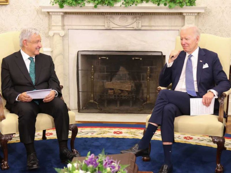 Reunión de Andrés Manuel López Obrador con Joe Biden para tratar la reforma migratoria.