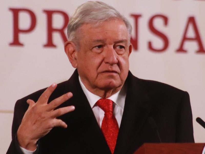 En una llamada con Joe Biden, AMLO acordó reforzar la contención de migrantes en la frontera sur México