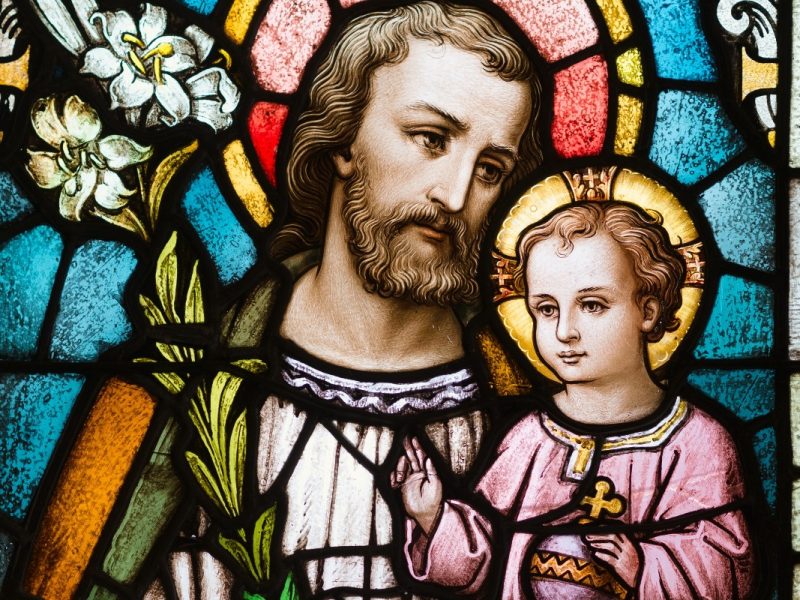 Esta es la Oración que reza el Papa Francisco a San José diariamente