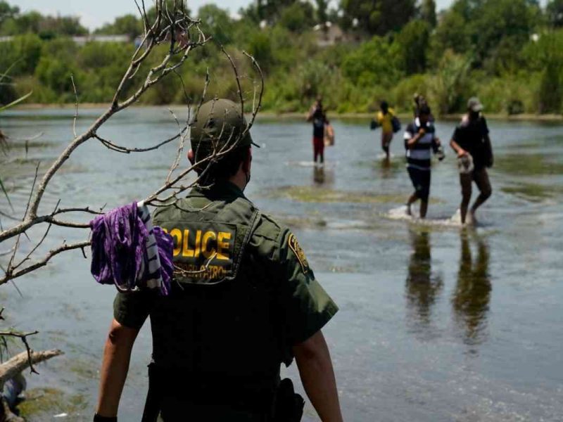 EU captura 225 mil migrantes en diciembre de 2023