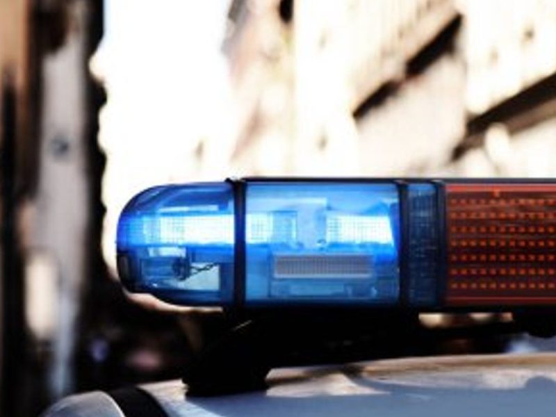 explosión en casa a las afueras de Detroit