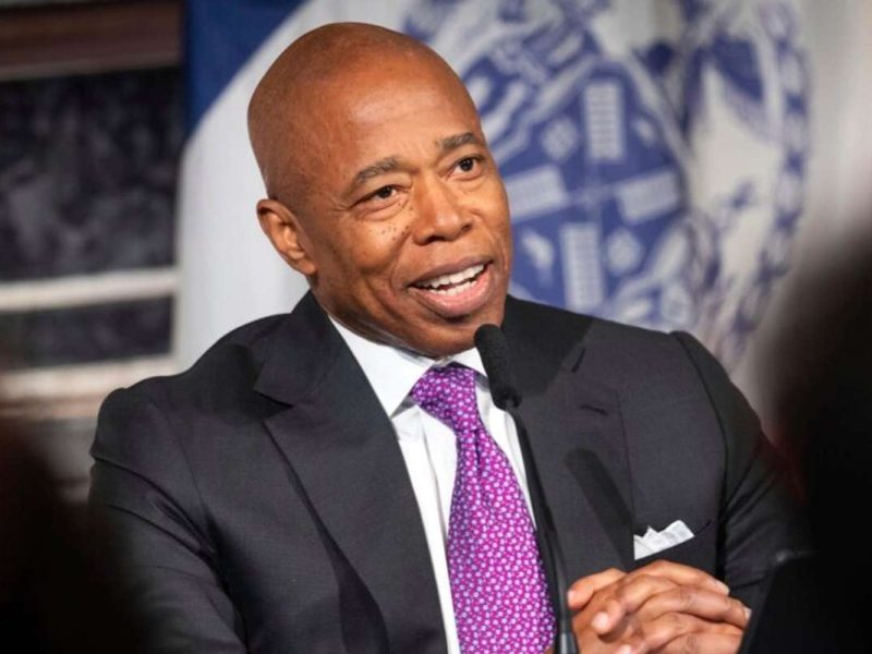 Nueva York demandará autobuses de Texas para cubrir costos de migrantesNueva York demandará autobuses de Texas para cubrir costos de migrantes