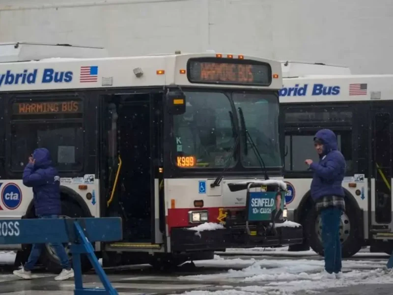 Bajas temperaturas complican la ayuda para los solicitantes de asilo