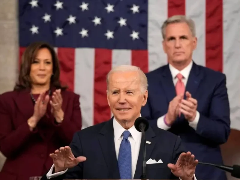 El gobierno de Biden condonará un total de 1.200 millones de dólares en deuda estudiantil