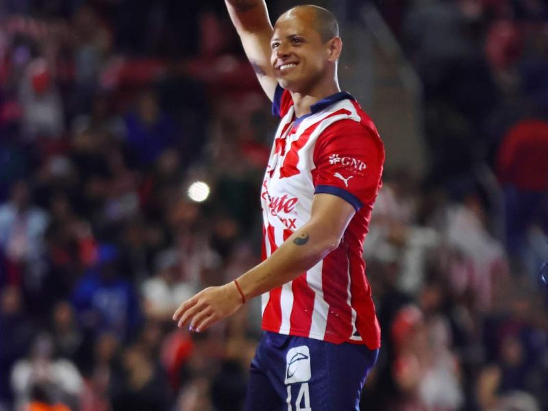 Javier Chicharito Hernández convocado // Foto: @CH_14