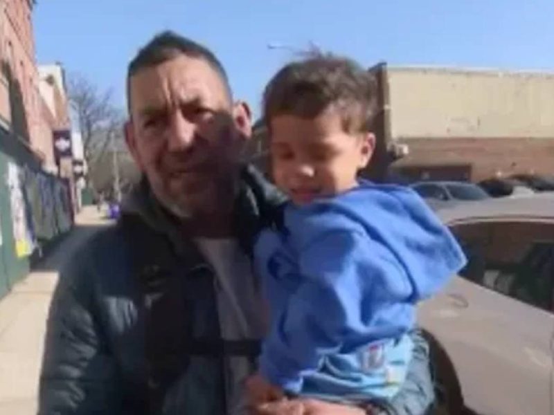 someten a migrante con pistola en NY