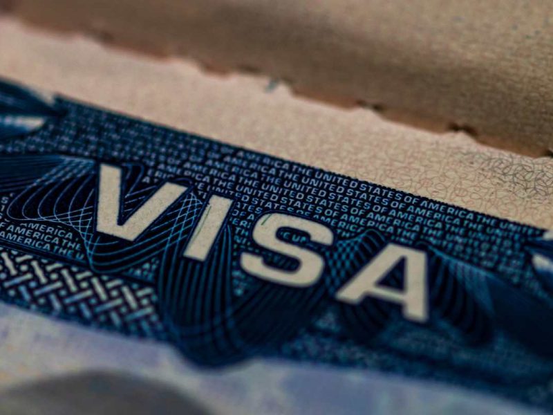 ¿Qué hago si encontré un error en mi visa americana? No dejes pasar más tiempo, pues tiene solución.