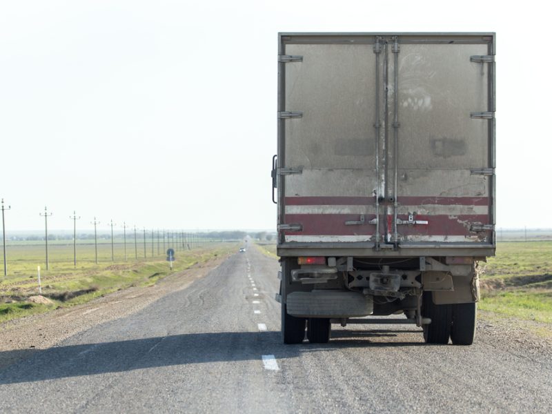 Oaxaca multará por transportar migrante, la multa sería de hasta 32 mil pesos