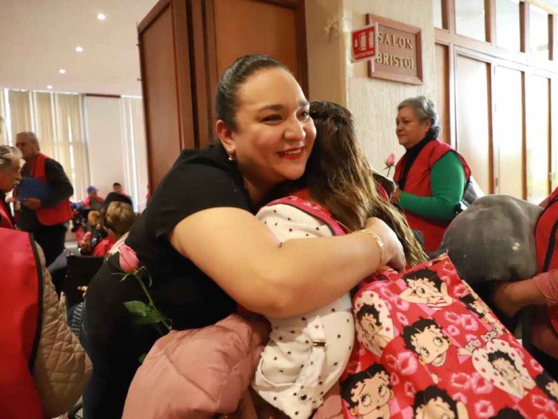 ¿Eres aguascalentense? Aplica a este programa para traer padres a Estados Unidos