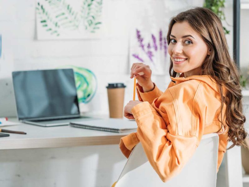 Algunos de los mejores trabajos desde casa están en el área de la informática