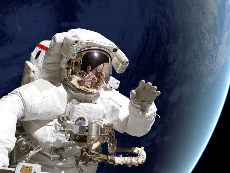 niño mexicano en la nasa