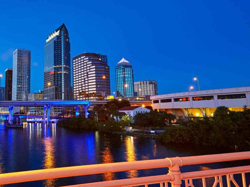 permisos de trabajo en Tampa