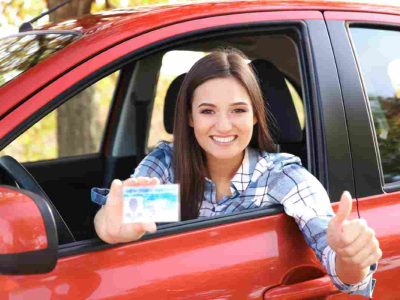 licencia de conducir para indocumentados en California l depositphotos