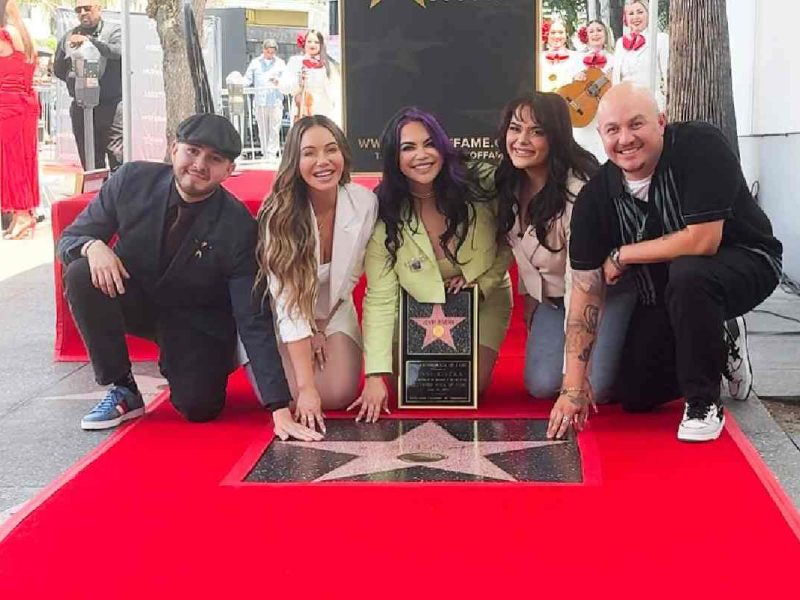 ¡Develan la estrella de Jenni Rivera en Hollywood! Acudieron sus cinco hijos