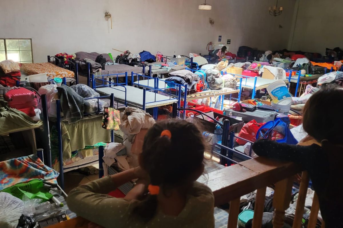 Dentro del albergue Embajadores de Jesús opera la escuela Ciudad de Dios de la fundación Love Does. 