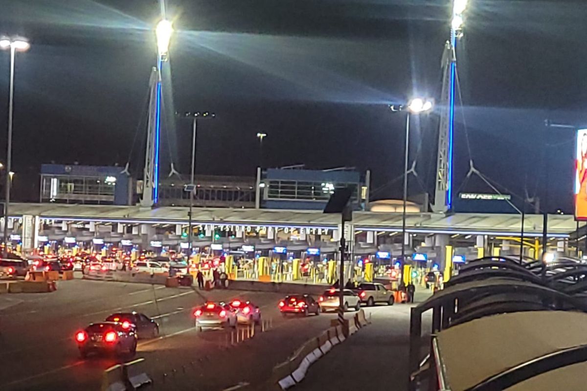 Entre los puntos fronterizos en Tijuana el de la Garita de San Ysidro es el más importante por el alto número de personas que lo utilizan diariamente.