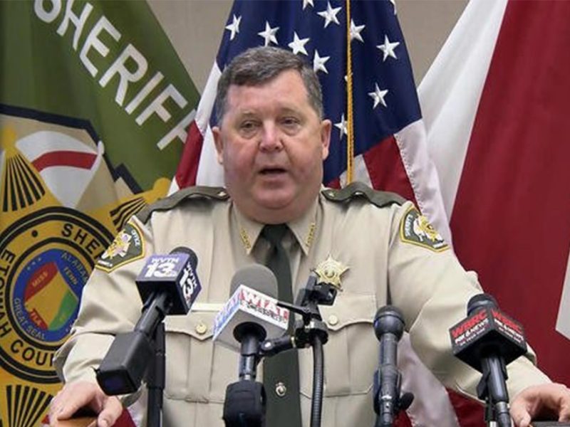 Entre 2011 y 2014 Todd Entrekin dio a los migrantes comida podrida para enriquecerse