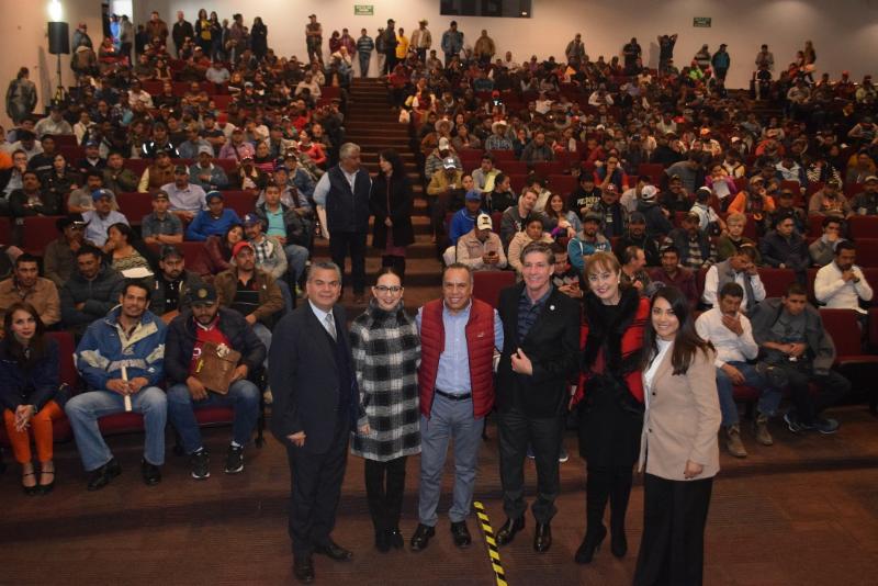 Zacatecas capacita a jornaleros que trabajarán en Canadá