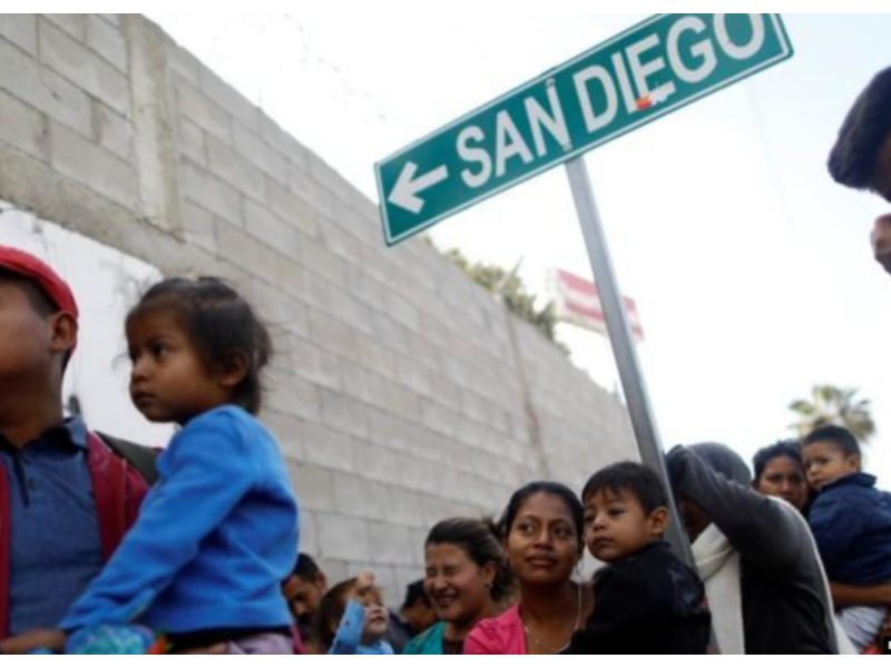 Detienen bajo engaños, nueva caravana migrante en el sur de México