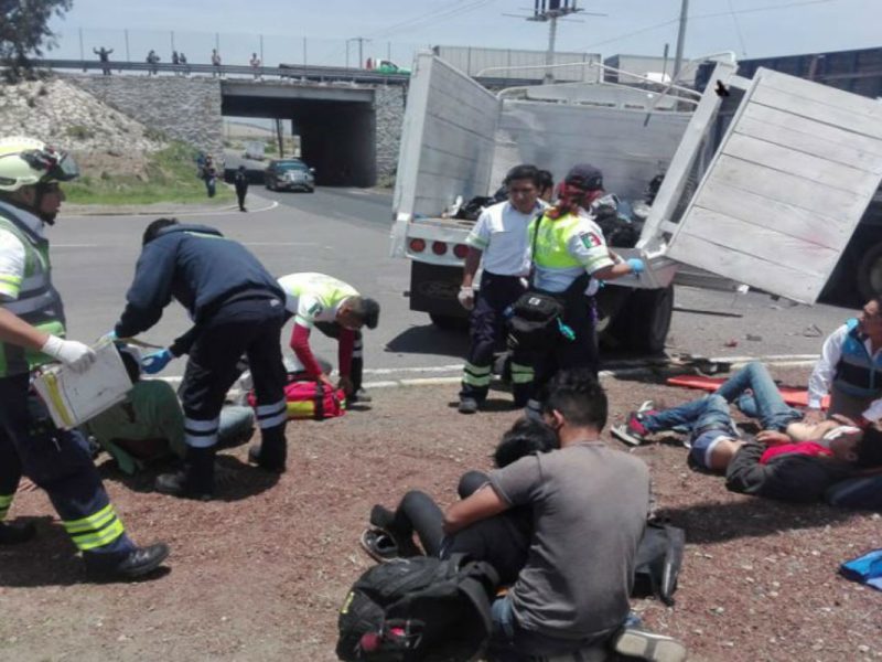 Migrantes gustemaltecos sufrieron accidente en Puebla