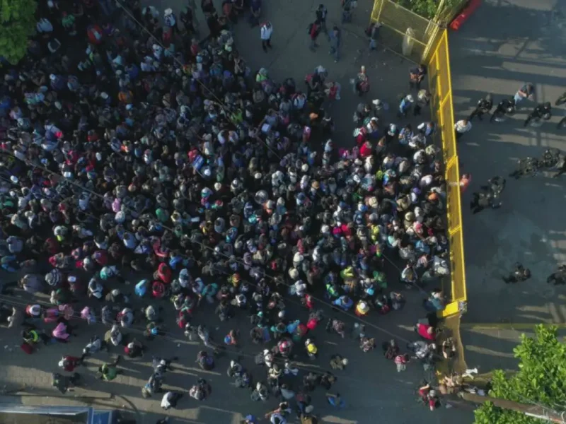 Balseros y comerciantes del río Suchiate, en Chiapas, confrontaron a militares