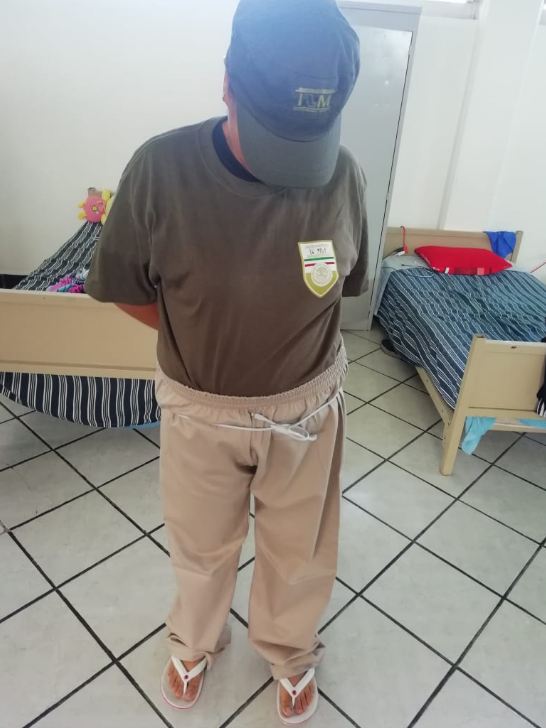 Así son los uniformes que se entregaron a los elementos del INM