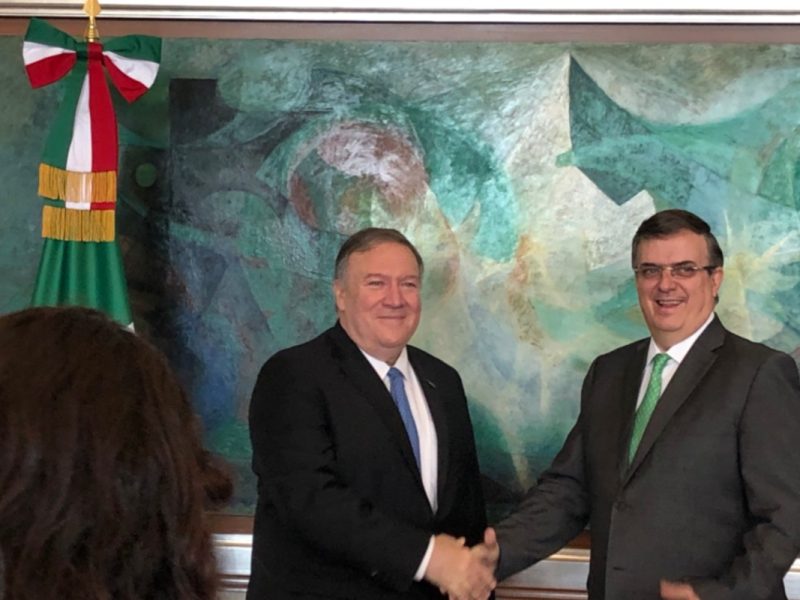 Mike pompeo y Marcelo Ebrard
