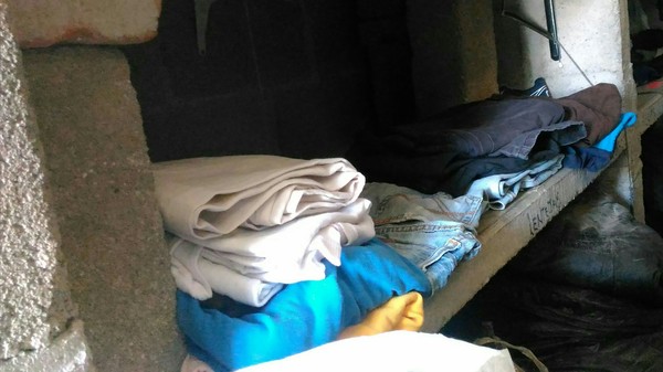 Ayuda a los migrantes, dona para que puedan obtener ropa y continúen con su viaje