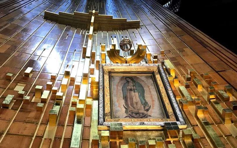 Christopher Landau visitó la Virgen de Guadalupe en su Santuario en Ciudad de México. Foto: David Ramos / ACI Prensa.