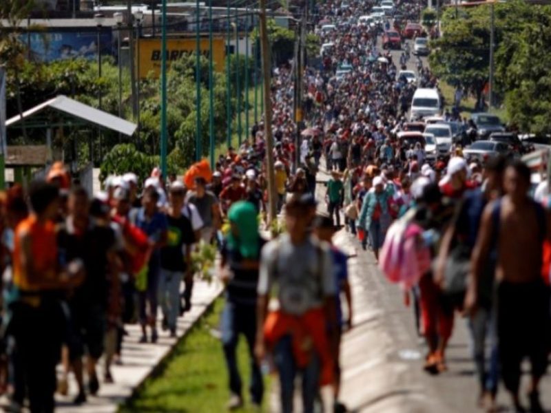 Nueva caravana de migrantes sale de Tapachula rumbo a Estados Unidos