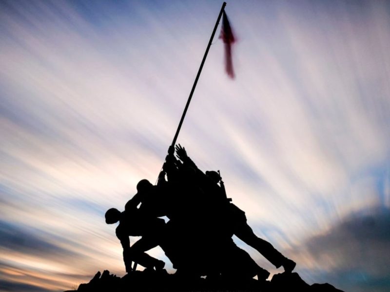 Hoy se conmemora el Día de los Veteranos en honor a quienes sirven en las fuerzas armadas