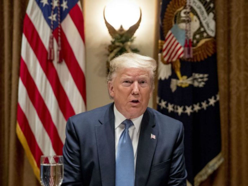 Jueces declaran inconstitucional frenar ciudadania por nacimiento | Foto: AP / Voz de América